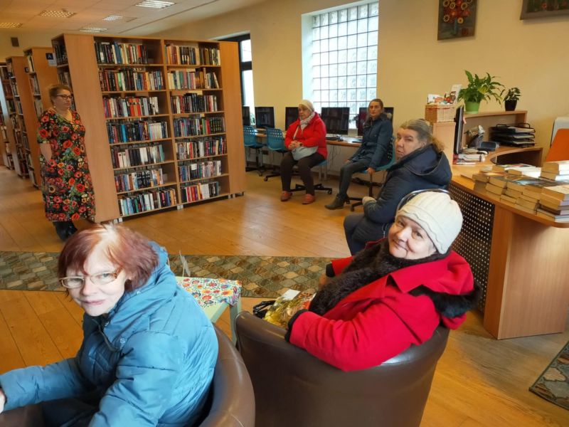 mieszkanki PDPS w bibliotece